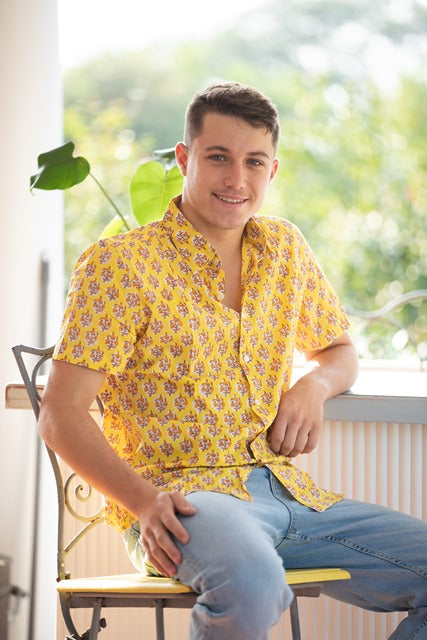 Men's Collared Short Sleeve Shirt - Light Weight Fabric | Pink Green